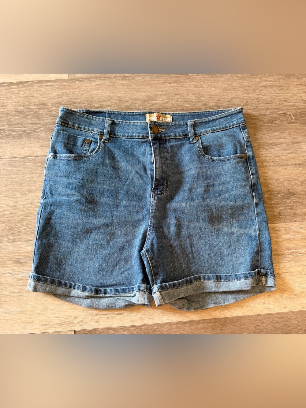 Red Star Denim Shorts - Size 10